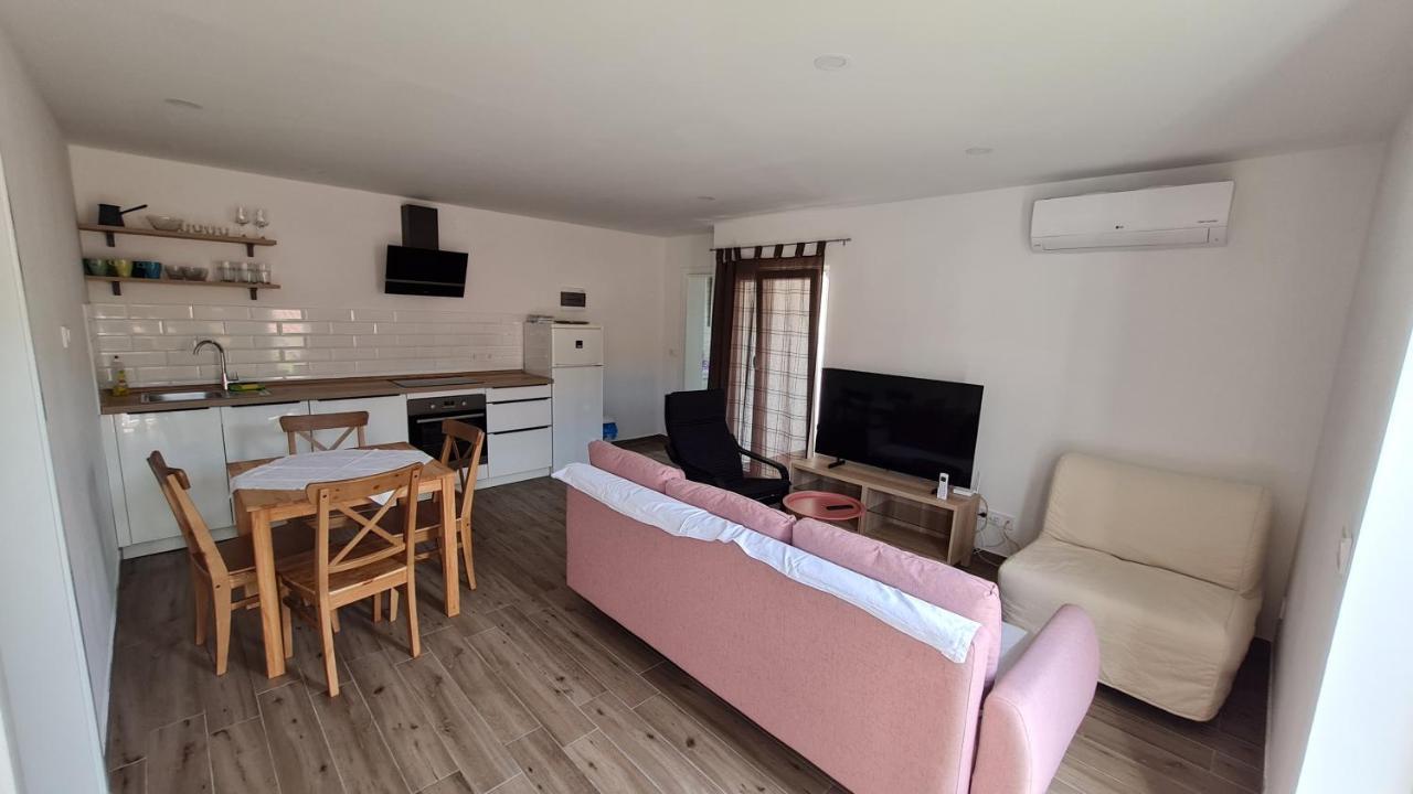Apartmani Mlinar - One Bedroom Apartment With Seaview Grebaštica Exterior foto